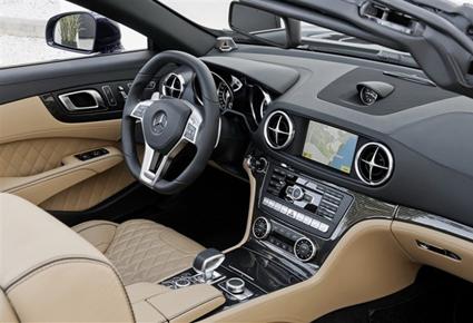 مرسيدس تكشف عن سيارة 2013 SL65 AMG V12 ROADSTER
